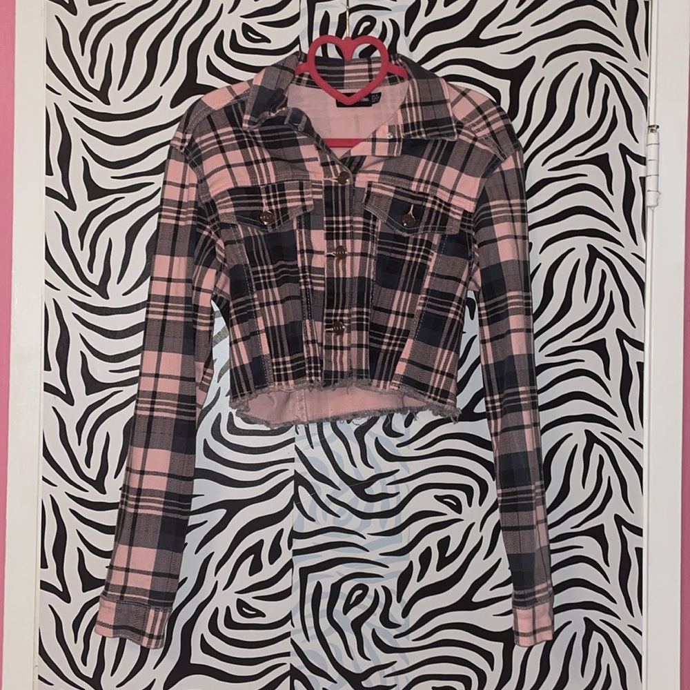 Pink plaid jacket 🩷 - Picture 3 of 10